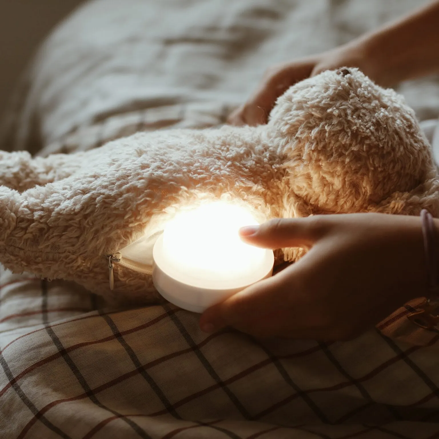 Moonie Humming Bear Light and Sleep Aid - Sand
