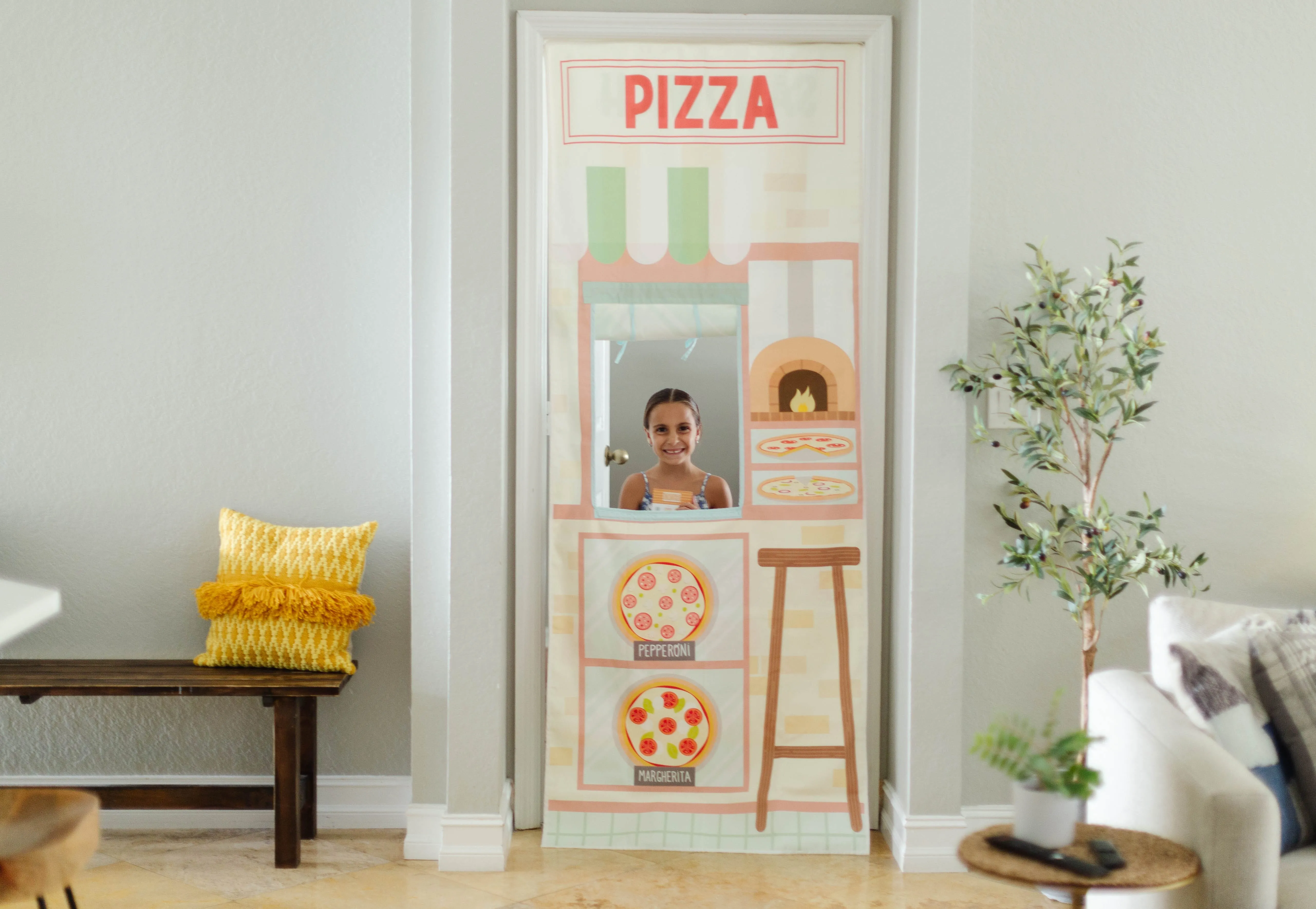Sandwich & Pizza Shop Storefront