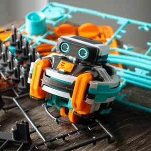 Wabo The Robot Monorail Race Track Science Kit Age 10 